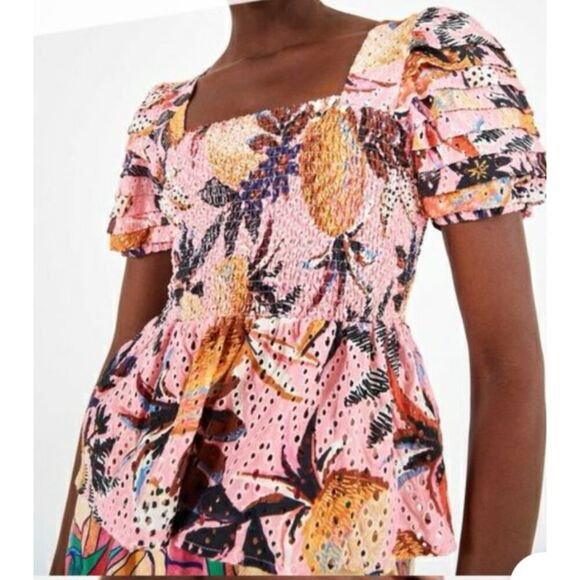 NEW FARM RIO Tropical Pink Pineapple Smocked Top - Size S - Picture 4 of 6